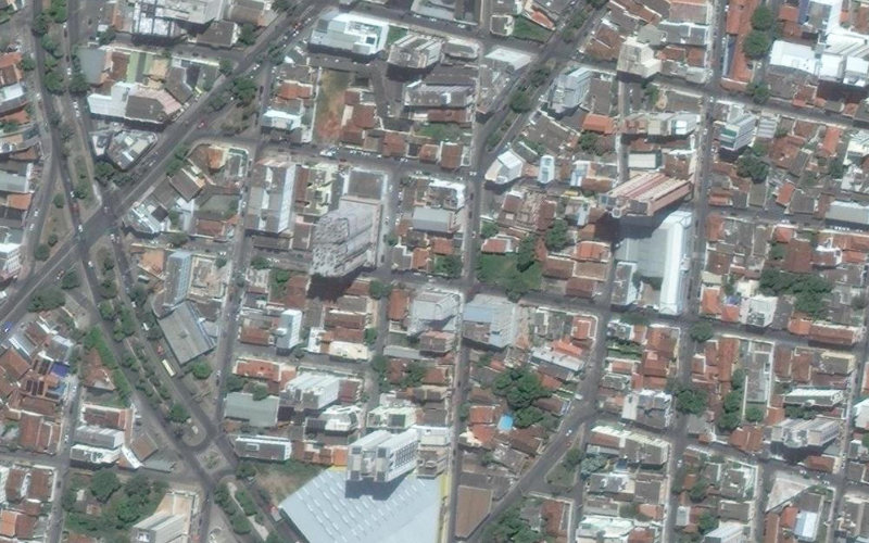 Foto do terreno em 630 39400 077 - R. Januária, 586 - Centro, Montes Claros - MG, 39400-077, Brazil