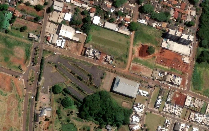 Foto do terreno em R. Pref. Sadao Inaoka, 484 - Maringá, PR, 87065-334, Brazil